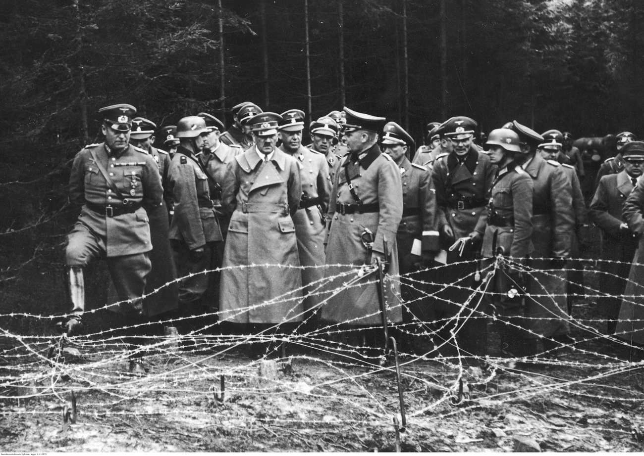 Adolf Hitler inspecting Czech fortifications near the village of Neu-Erbersdorf in Sudetenland
